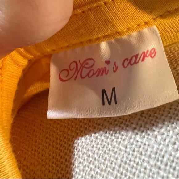 Be kind tie dyed T-shirt size medium - Picture 3 of 3